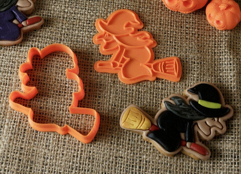 seling3d Casa, arredamento e bricolage:Articoli per cucina e bar:Accessori per pasticceria:Altro accessori per pasticceria Befana Mod5 8cm