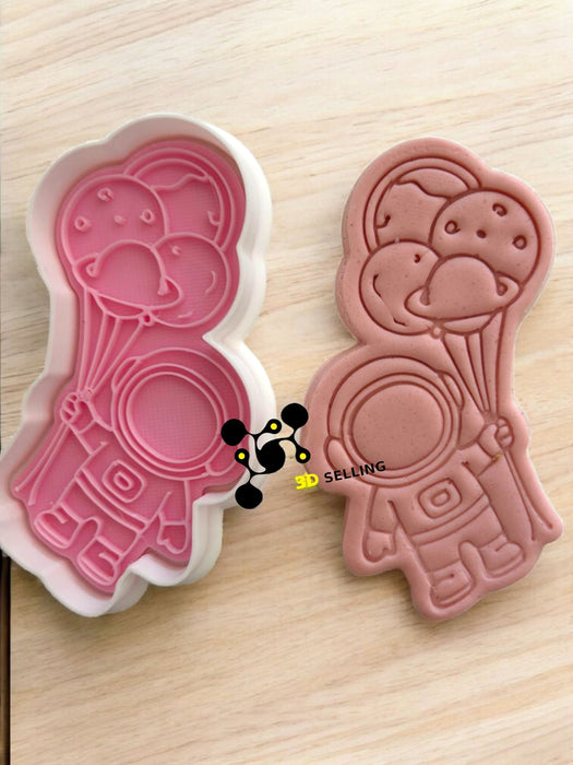 SELLING3D Casa, arredamento e bricolage:Articoli per cucina e bar:Accessori per pasticceria:Altro accessori per pasticceria Astronauta con palloncini