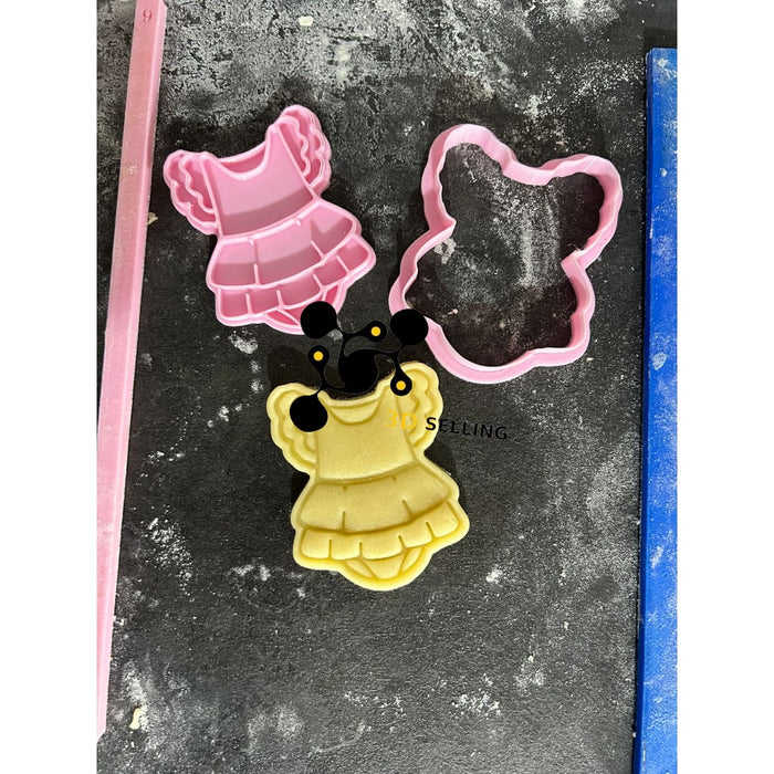 Selling3D Casa, arredamento e bricolage:Articoli per cucina e bar:Accessori per pasticceria:Altro accessori per pasticceria Vestitino Bimba