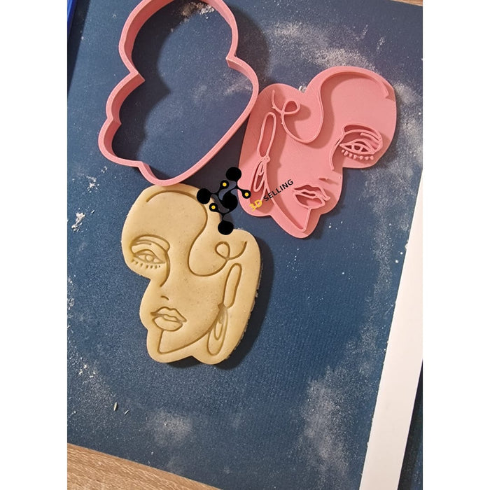 Selling3D Casa, arredamento e bricolage:Articoli per cucina e bar:Accessori per pasticceria:Altro accessori per pasticceria Viso Donna stilizzato 9cm
