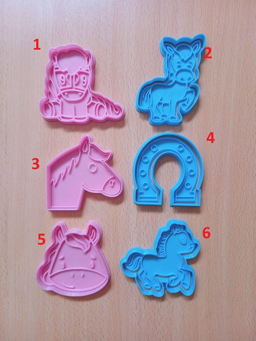 Selling3D Casa, arredamento e bricolage:Articoli per cucina e bar:Accessori per pasticceria:Formine e stampi per biscotti 1 Cavallo Set 6 pezzi cookie cutter formina tagliabiscotti o pdZ