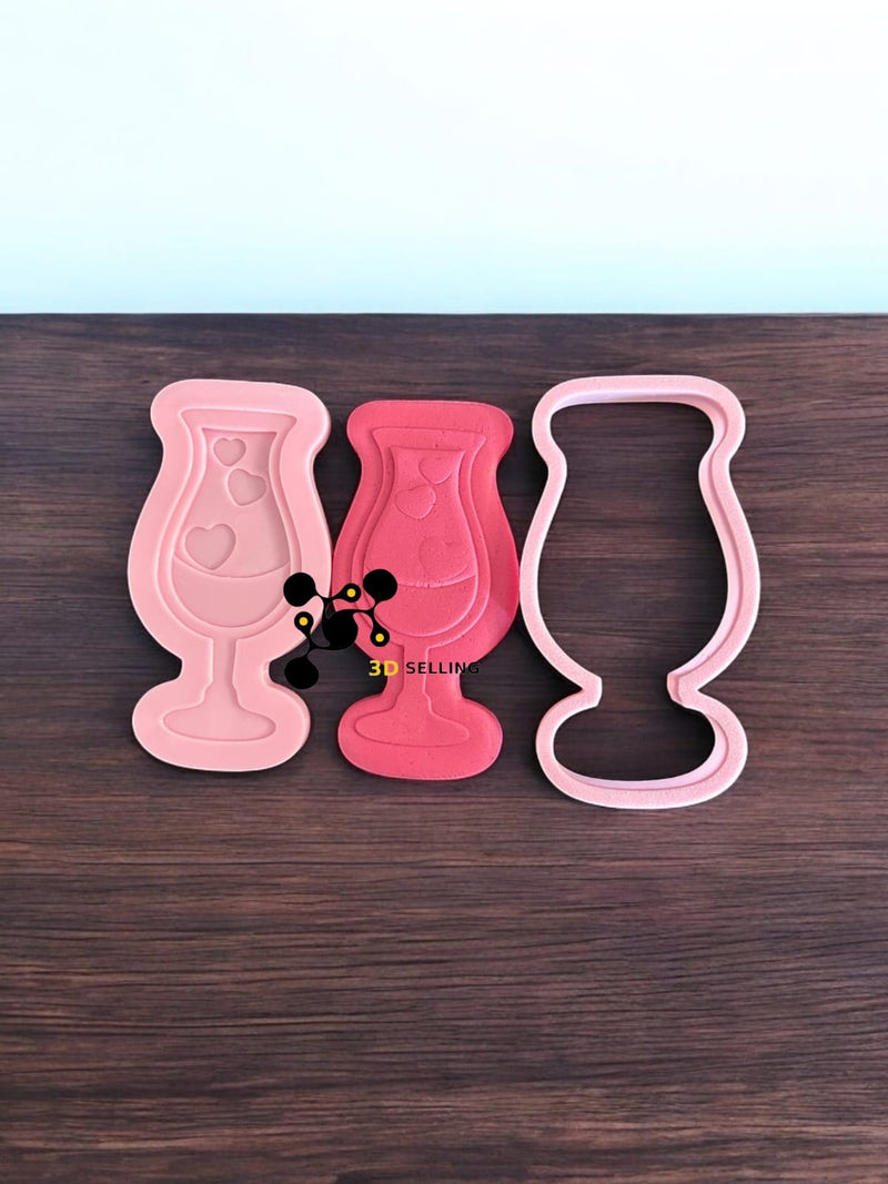Bicchiere con cuori in rilievo in 3D 9cm - 3d Selling