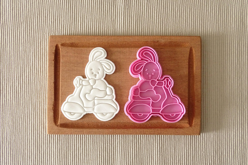 Coniglio in vespa 9cm - 3d Selling