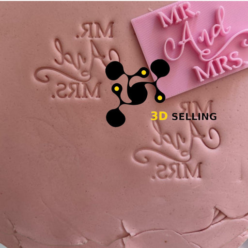 SELLING3D Casa, arredamento e bricolage:Articoli per cucina e bar:Accessori per pasticceria:Altro accessori per pasticceria Timbro Mr e Mrs 4cm