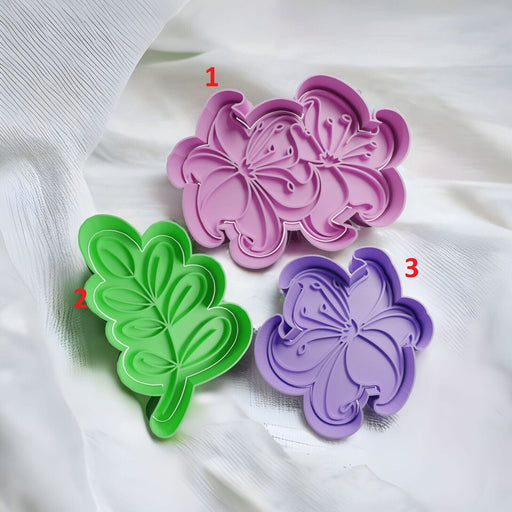 Selling3D Casa, arredamento e bricolage:Articoli per cucina e bar:Accessori per pasticceria:Formine e stampi per biscotti 1 Gigli set 3 pezzi cookie cutter formina tagliabiscotti