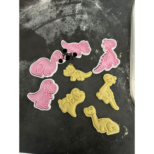 Selling3D Casa, arredamento e bricolage:Articoli per cucina e bar:Accessori per pasticceria:Formine e stampi per biscotti Dinosauri set 4 pezzi cookie cutter formina tagliabiscotti  PDZ