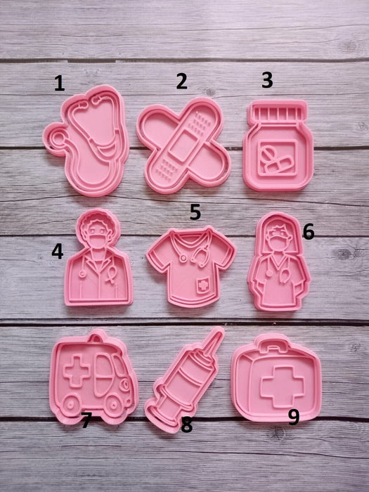 Selling3D Casa, arredamento e bricolage:Articoli per cucina e bar:Accessori per pasticceria:Formine e stampi per biscotti Set Completo da 7.5cm ogni pezzo Set 9 pezzi cookie cutter tema ospedale formina tagliabiscotti cake design PDZ